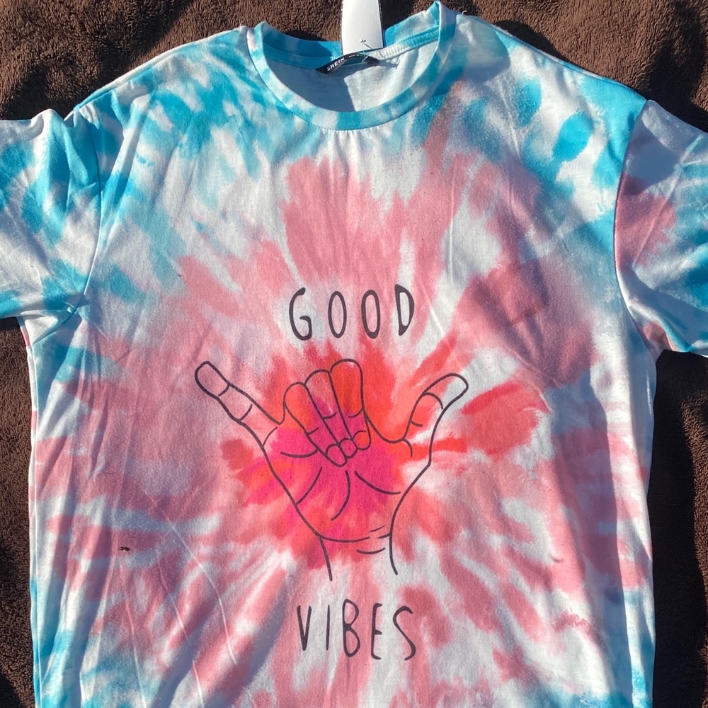 Good Vibes Tie Dye Shirt #tiedye #tiedyeshirt#mensshirt#shirt#cuteshirt